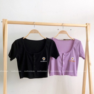 Áo croptop thêu hoa cúc