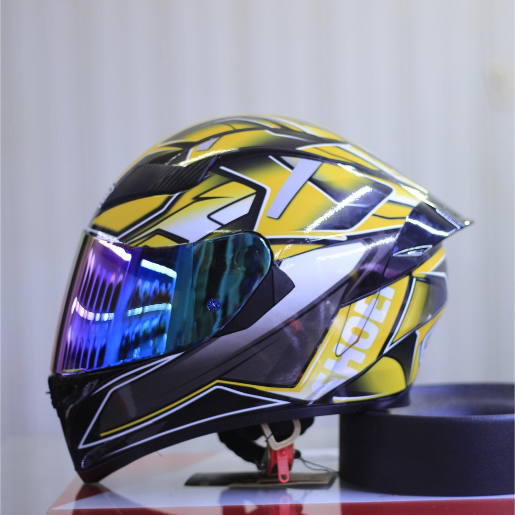 [FREESHIP] MŨ BẢO HIỂM FULLFACE ROC 1 KÍNH - ROYAL M138B LÊN TEM SHOEI VÀNG