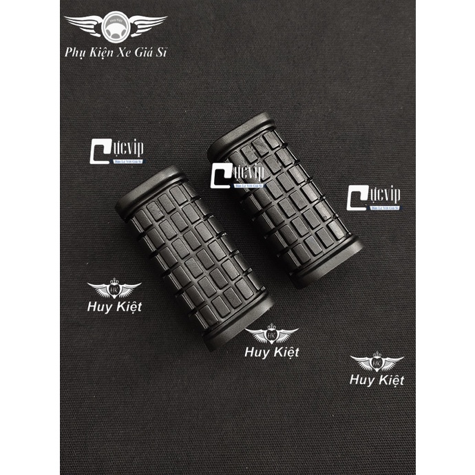 Cặp Gác Chân Trước Cao Su Suzuki Viva, Axelo, Xbike, Smash, Revo, Shogun, Crystal 110 (Loại Tốt Đặc Biệt) MS4489