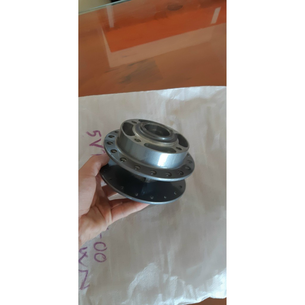 Đùm trước phanh đĩa Yamaha