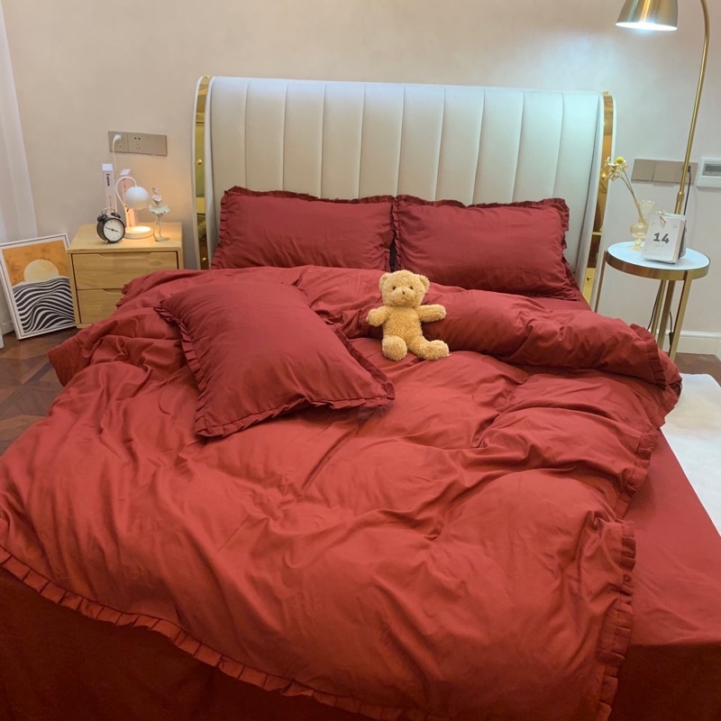 Bộ ga gối và vỏ chăn Cotton Tici đơn sắc viền bèo ngắn mẫu Đỏ Đô Decor Home