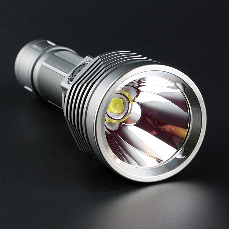 CONVOY M21C-U 4300LM -Đèn pin siêu sáng thông minh mới /21700/18650