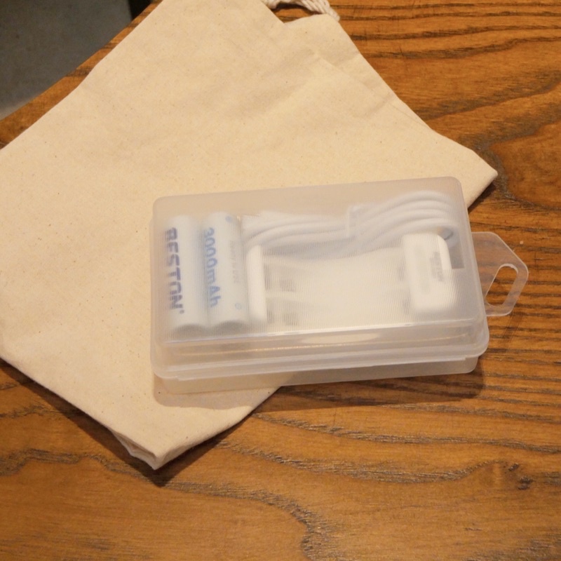 Sạc + Pin AA 3000 mAh sạc nhiều lần