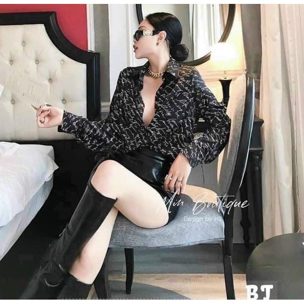Áo sơ mi lụa nữ cao cấp dài tay họa tiết chữ 2 màu đen be