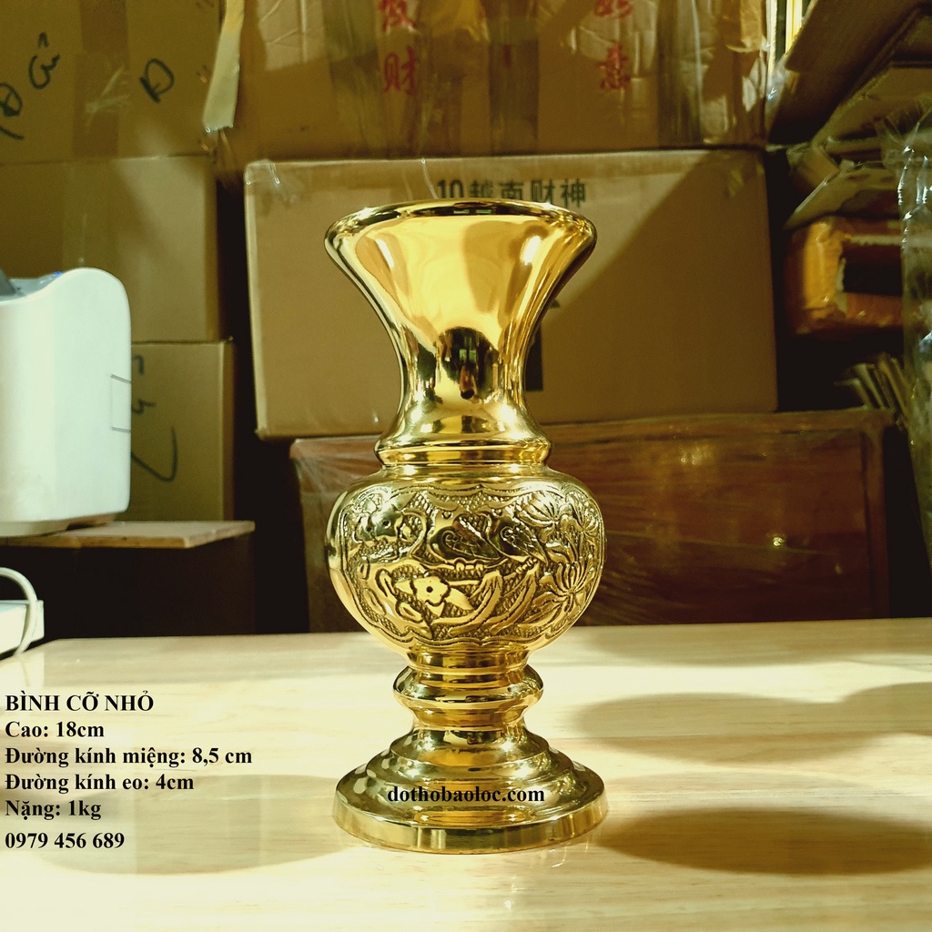 Bình hoa bằng đồng thương hiệu Thuận Phát