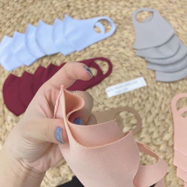 Khẩu trang phong đeo cả ngày không đau tai | BigBuy360 - bigbuy360.vn