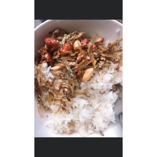 Cá trỏng rim lạc