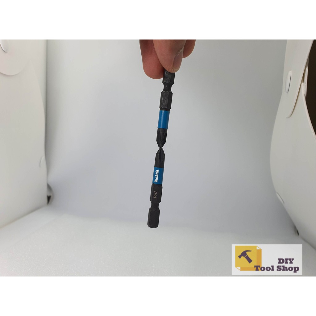 Bộ 2 Mũi Vít PH2 dài 50mm IMPACT BLACK MAKITA E-08763 chuôi lục giác - Chính Hãng