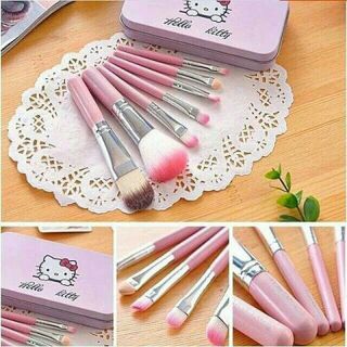 Bộ cọ trang điểm cá nhân 7 món Kitty