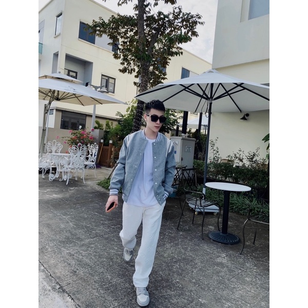 Áo khoác bomber nam nữ teddy dạ thêu sọc da trắng hai vai bo chun lót gió dày dặn phong cách đường phố