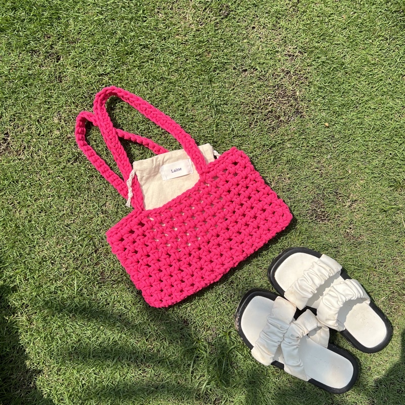 CARLYN SHOULDERBAG. TÚI LỨOI ĐEO VAI, KÈM TÚI VẢI