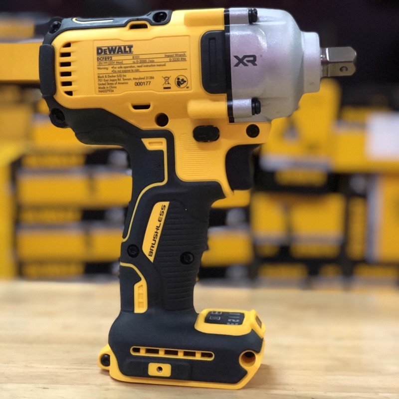 Máy siết bu lông Dewalt DCF 892 Bảo hành chính hãng 3 năm