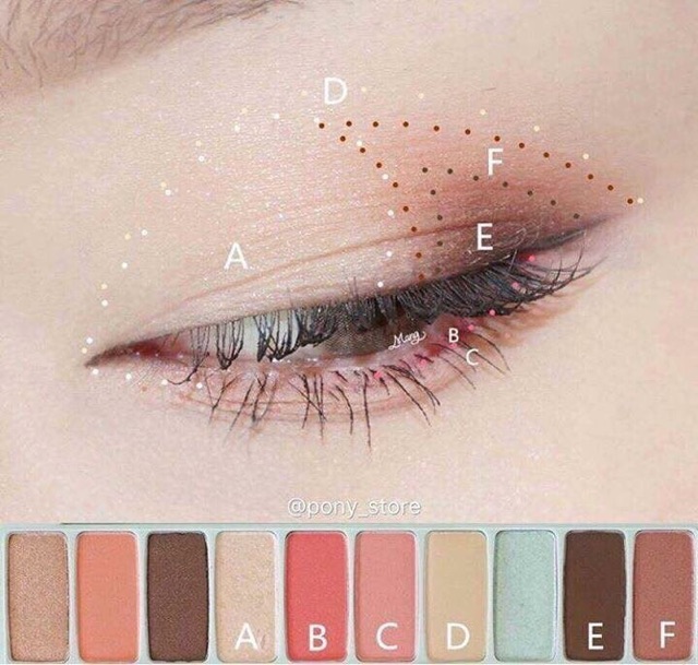 Phấn mắt Luôlika Play Color Eyes