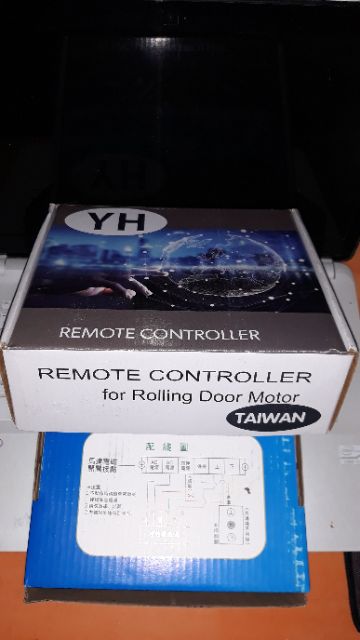 Bộ điều khiển cửa cuốn YH 433 mhz tay mã gạt chống nước trong hộp mã gat