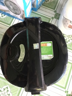 Nồi cơm điện Philips 2 lít HD3132/68 [Hàng Trưng Bày Giảm Giá 50%]
