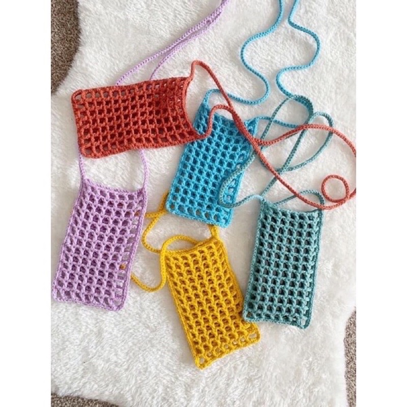 Túi đựng điện thoại băng len handmade
