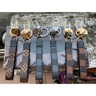 Móc khoá ô tô/ xe máy cao cấp LV 02