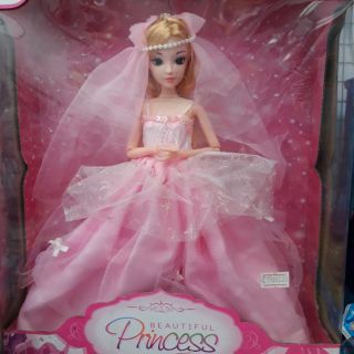 Búp bê công chúa barbie mắt đá