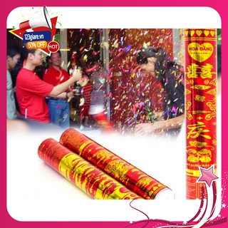 Ống phụt hoa đăng giấy kim tuyến cho niềm vui rộn rã ngày tết