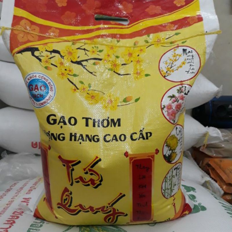 GẠO TỨ QUÝ