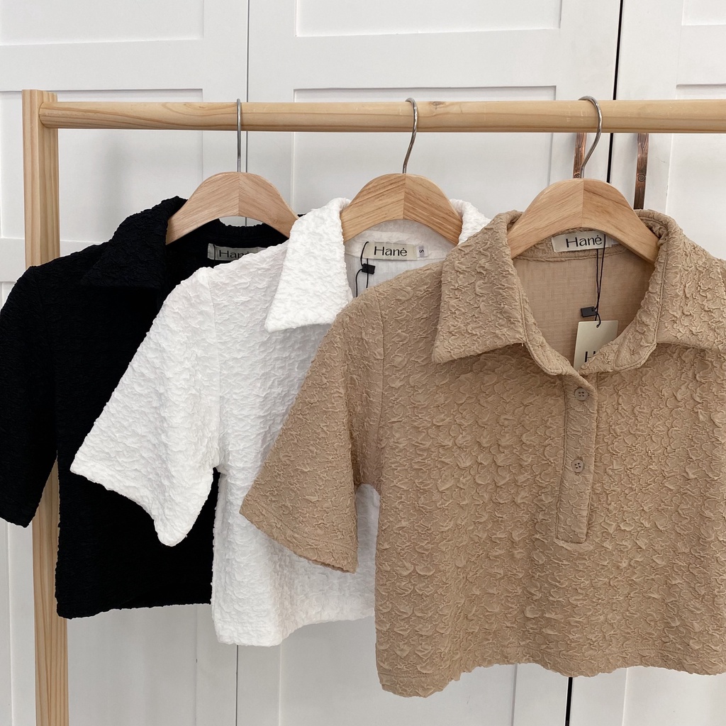 Áo Polo Croptop Hoạ Tiết Nổi