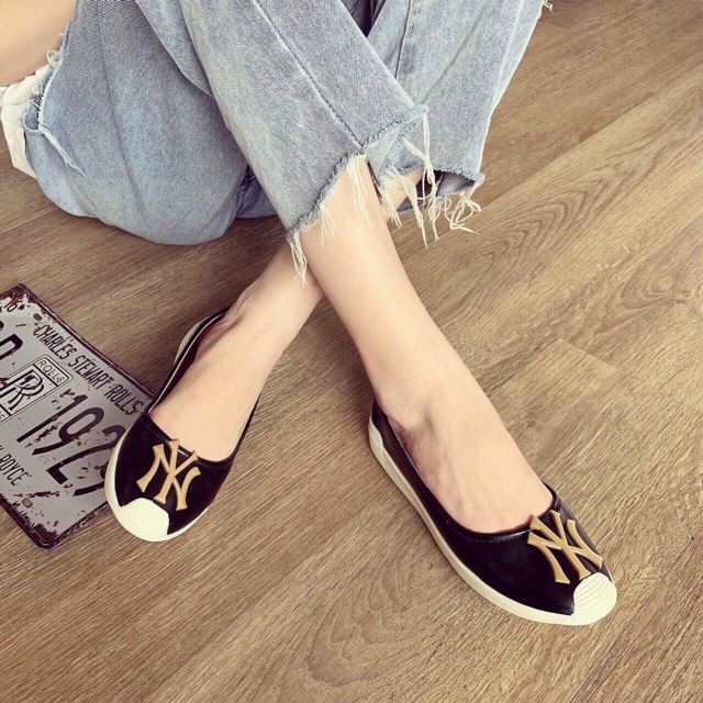 [hàng sẵn] GIÀY SLIPON NỮ N.Y SIÊU ÊM CHÂN❤️
