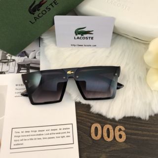 Kính cá sấu bảng vuông 006