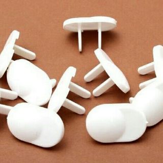 Com bo 10 lắp  bịt ổ điện