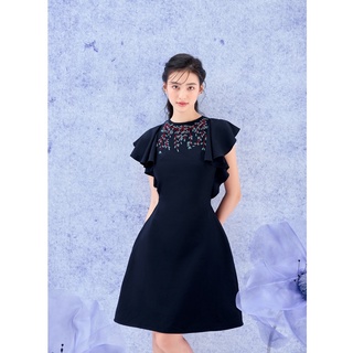 Olv - đầm detailed in neck embro