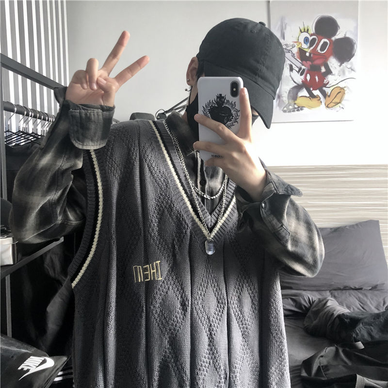 Áo Len Không Tay Màu Trơn Phong Cách Retro Hàn Quốc Cho Nam | BigBuy360 - bigbuy360.vn