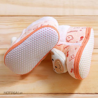 Combo giày hình thú + Nón len gấu giữ ấm cho bé