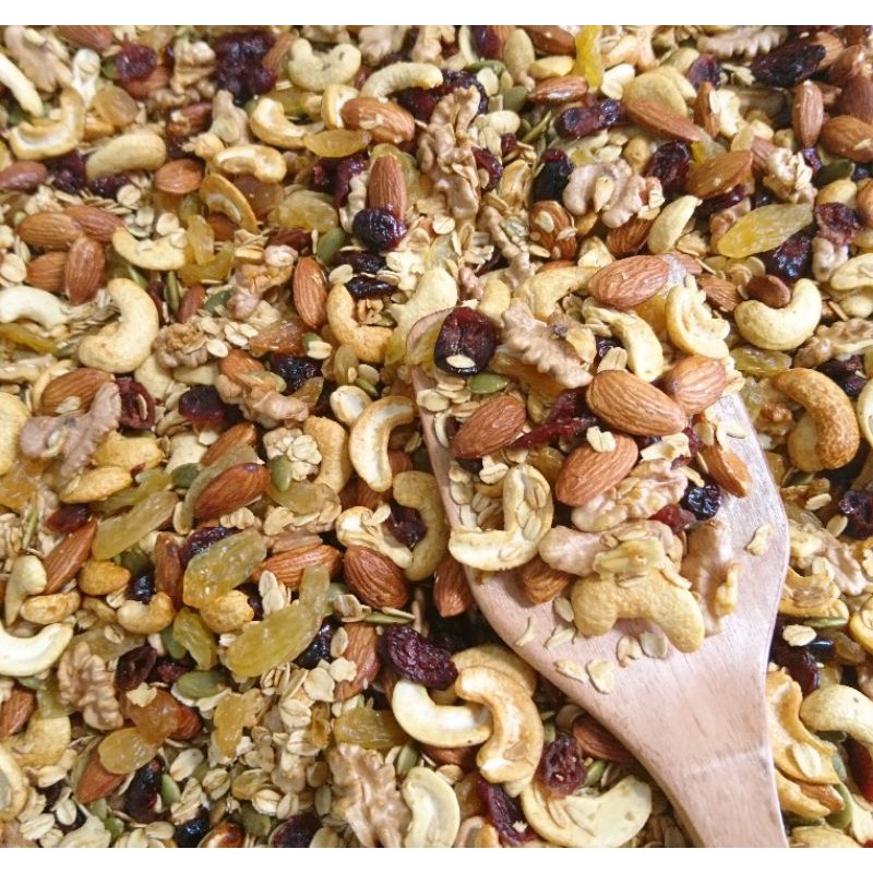 500GRAM NGŨ CỐC GRANOLA HANDMADE (DINH DƯỠNG KHÔNG ĐƯỜNG,NGŨ CỐC NGUYÊN HẠT,HẠNH NHÂN,ÓC CHÓ,HẠT ĐIỀU,HẠT BÍ,K MACCA) | BigBuy360 - bigbuy360.vn