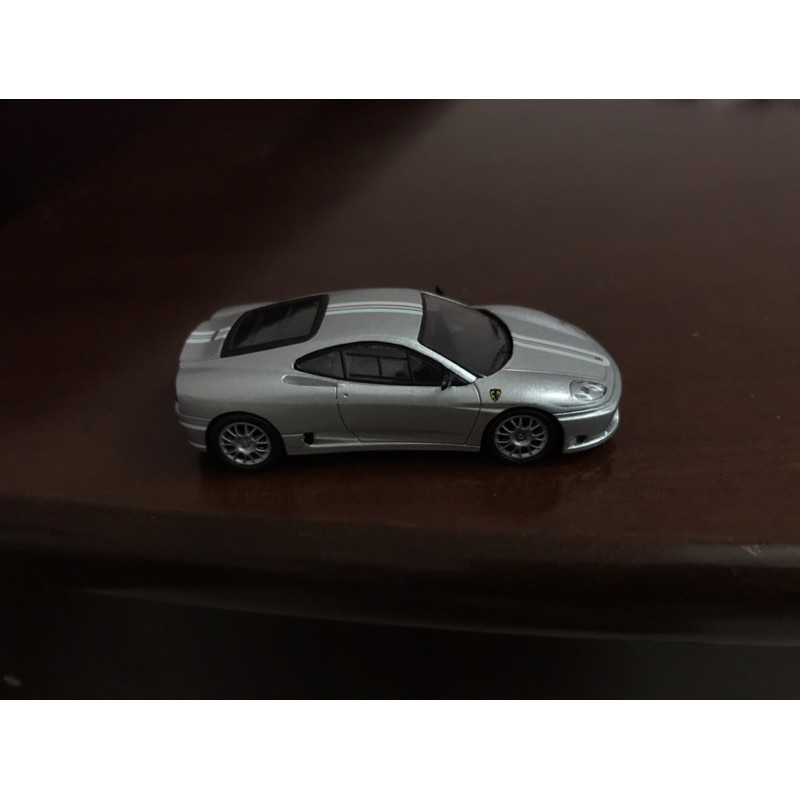 Xe kyosho 1/64 ferrari 360 challenge.