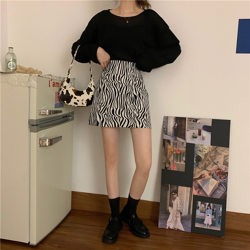 Váy Chữ A Lưng Cao Họa Tiết Ngựa Vằn