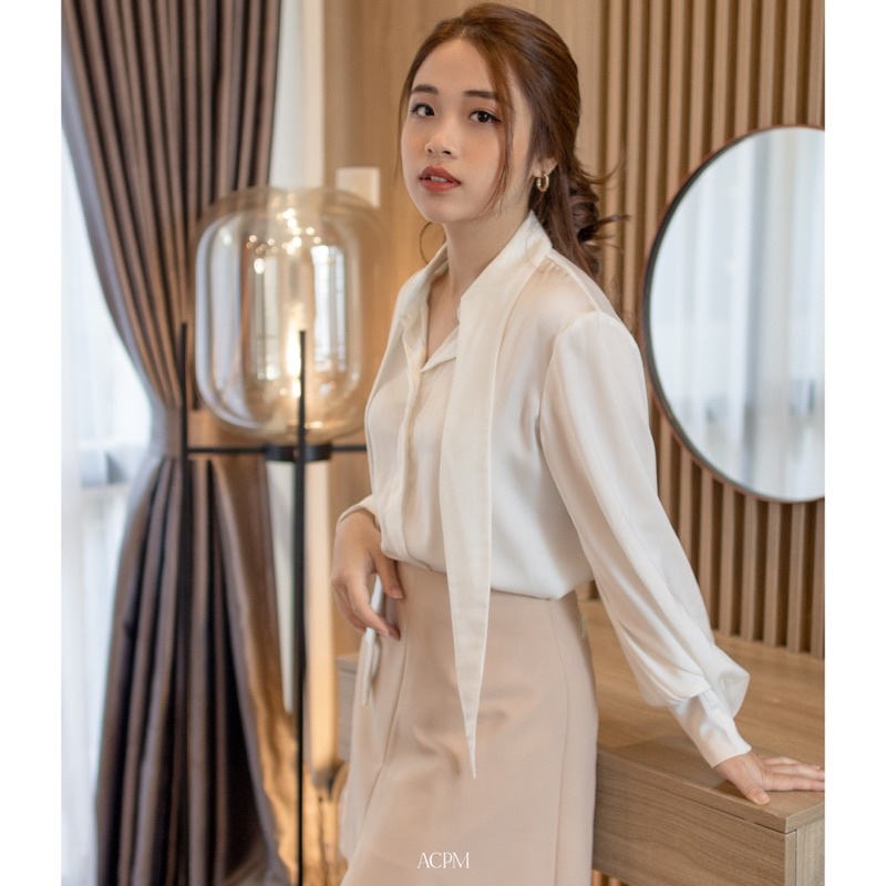 Adley Shirt / Áo sơ mi lụa cổ dây