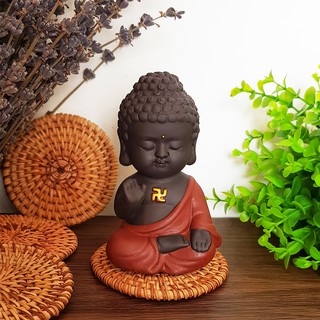 Tượng Phật A Di Đà - mẫu áo đỏ