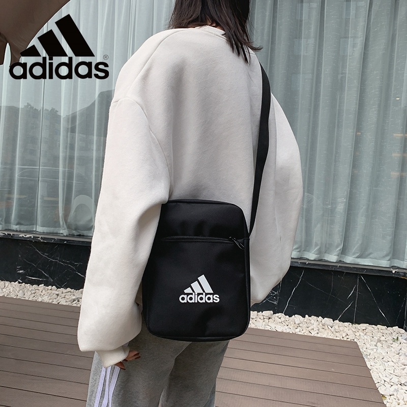 Túi đeo chéo Adidas thiết kế trẻ trung hợp thời trang xinh xắn cho bạn gái