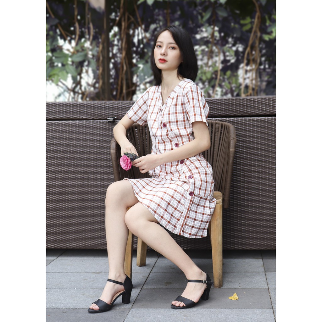 [Mã SKAMSALEP6 giảm 10% tối đa 100K đơn 150K] Đầm váy caro nữ thắt eo moD004 | BigBuy360 - bigbuy360.vn