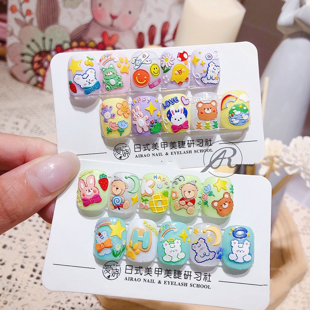 [Hàng mới về] Miếng dán trang trí móng tay hình gấu nhỏ 5D nhiều màu sắc xinh xắn DIY