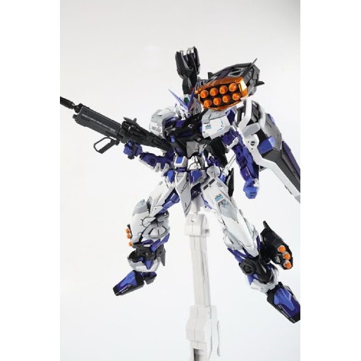Mô hình lắp ráp Gundam MG Astray Blue Frame MB 1/100 8810