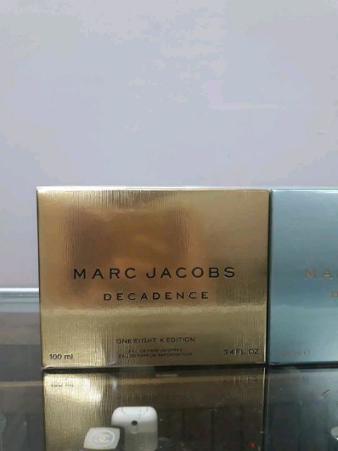 Nước hoa Marc Jacobs phiên bản giới hạn màu vàng