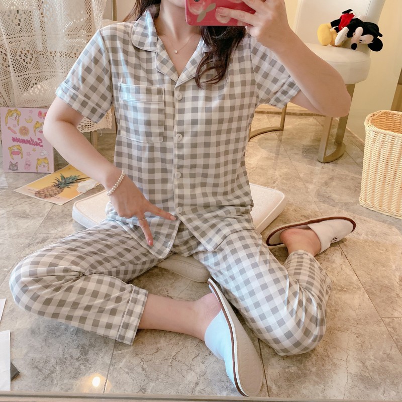 Bộ Đồ Ngủ Lụa Ngắn Tay Gợi Cảm Dành Cho Nữ