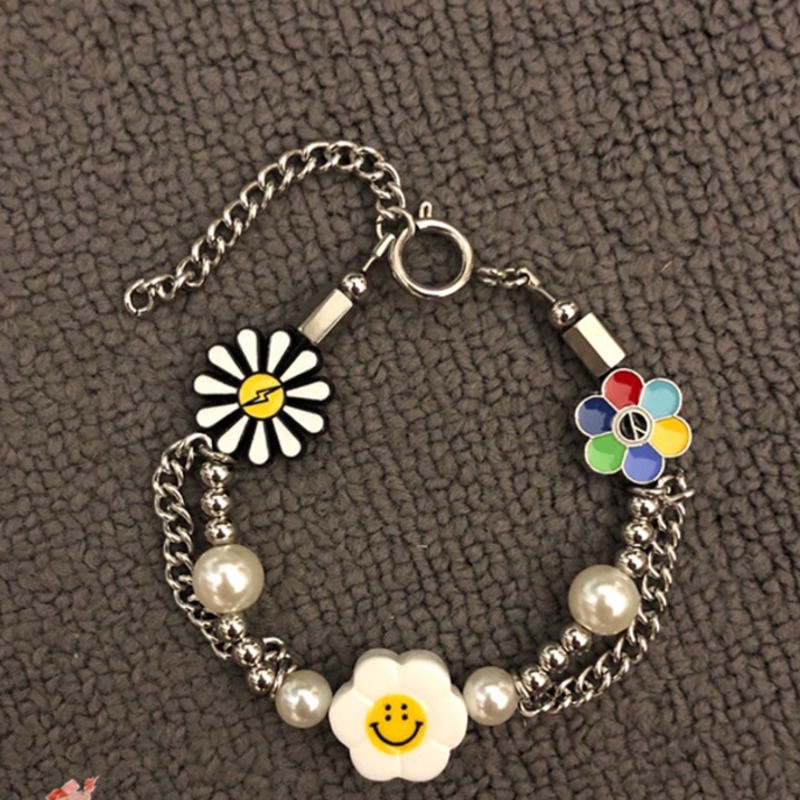 Dây Chuyền Mặt Hoa Cúc Đính Ngọc Trai Phong Cách Hip Hop