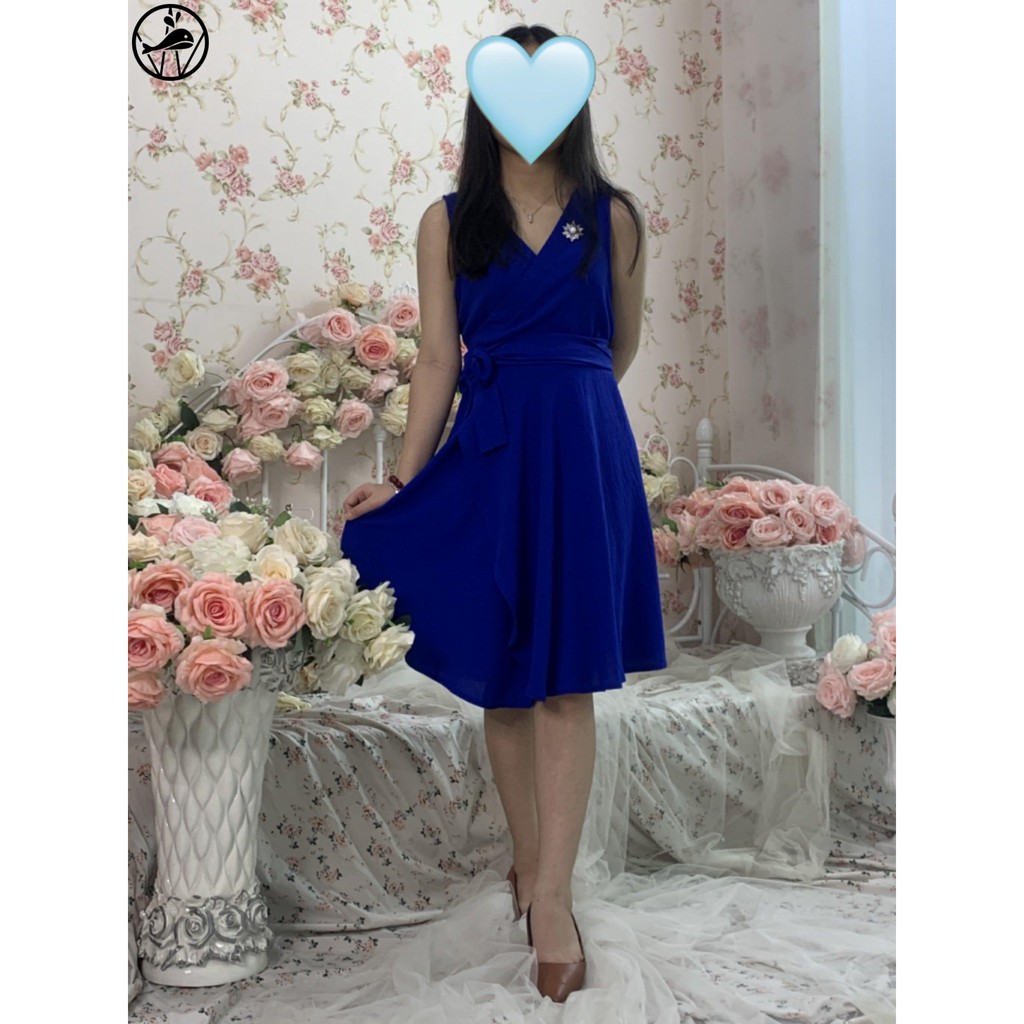 Đầm nữ thời trang THE WHALE cao cấp mã D8884, phong cách hiện đại, năng động, tự tin, nữ tính, quyến rũ, sang trọng