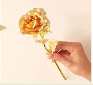 Hoa hồng 3D mạ vàng LOVE