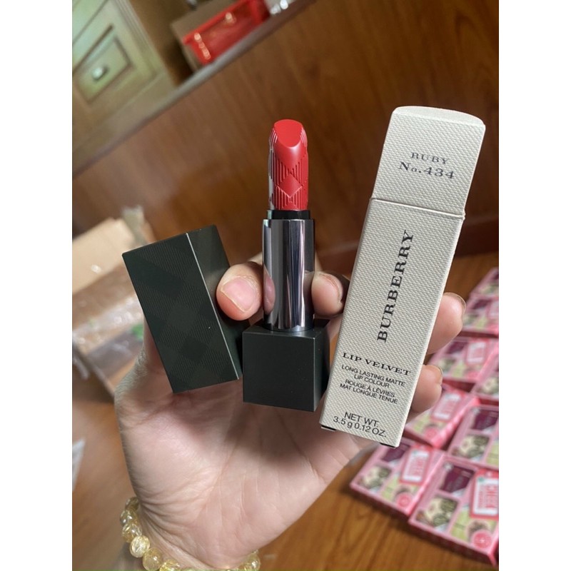 son thỏi burberry