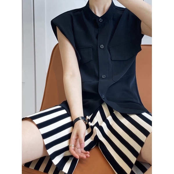 Áo sơ mi nữ sát nách có độn vai - A001