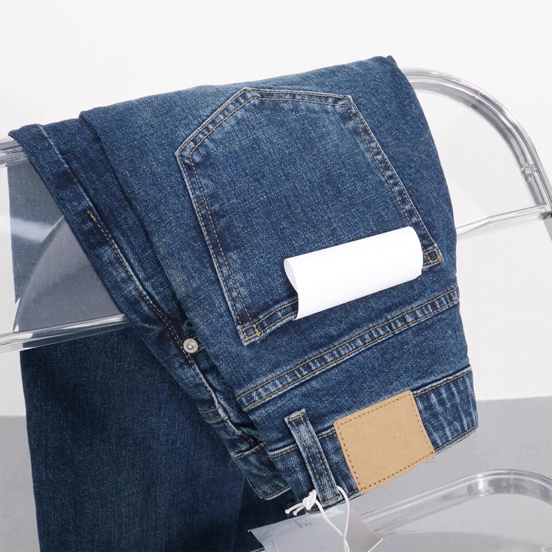 Quần jean nam TENPO vải denim rách gối | Jean xanh tối cắt gấu