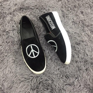 Giày slip on da lộn