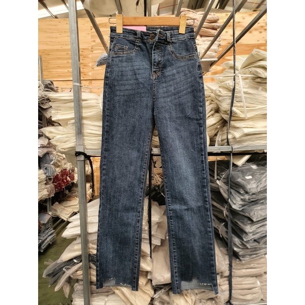 [HÀNG SẴN]QUẦN JEANS “FANGU” XẺ GẤU MÃ 2401 CẠP CAO